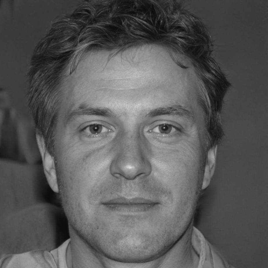 Porträt Lars Wiedemann